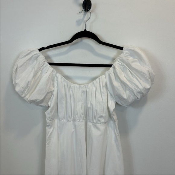 Abercrombie & Fitch Mini ruched puff sleeve smocked Dress white flowy A&F M - Picture 5 of 10